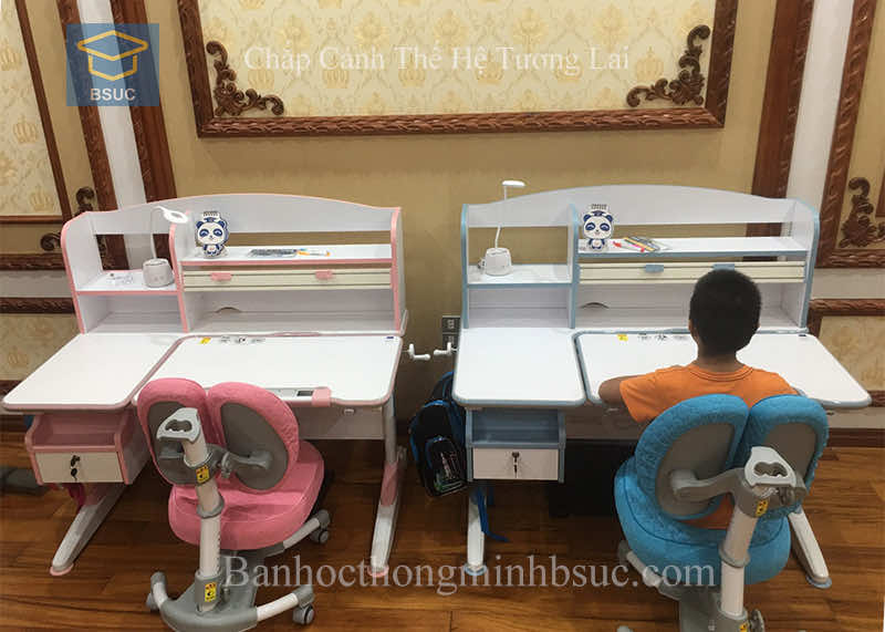 Hình ảnh 2 bộ bàn ghế học sinh thông minh rất đẹp Hình ảnh 2 bộ bàn ghế học sinh thông minh rất đẹp