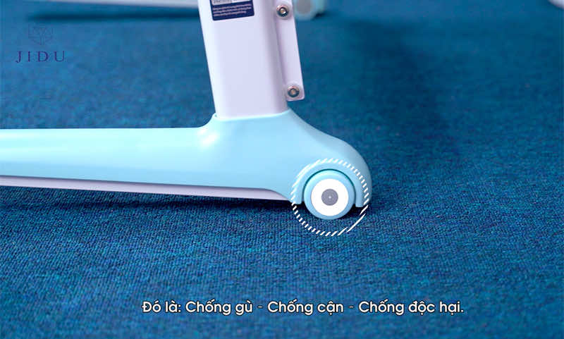 Bàn thiết kế bánh xe dễ dàng di chuyển hơn, rất tiện dụng Bàn thiết kế bánh xe dễ dàng di chuyển hơn, rất tiện dụng