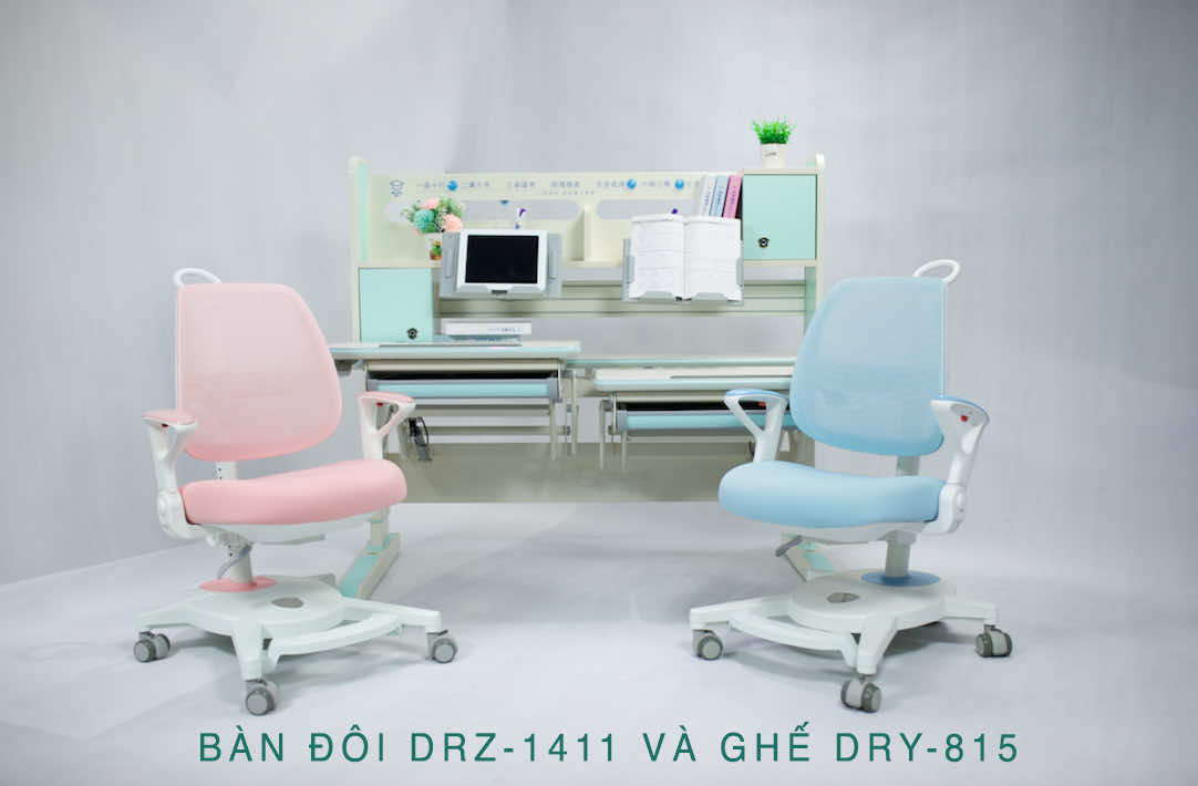 Bộ bàn học đôi cực sịn sò của BSUC Bộ bàn học đôi cực sịn sò của BSUC