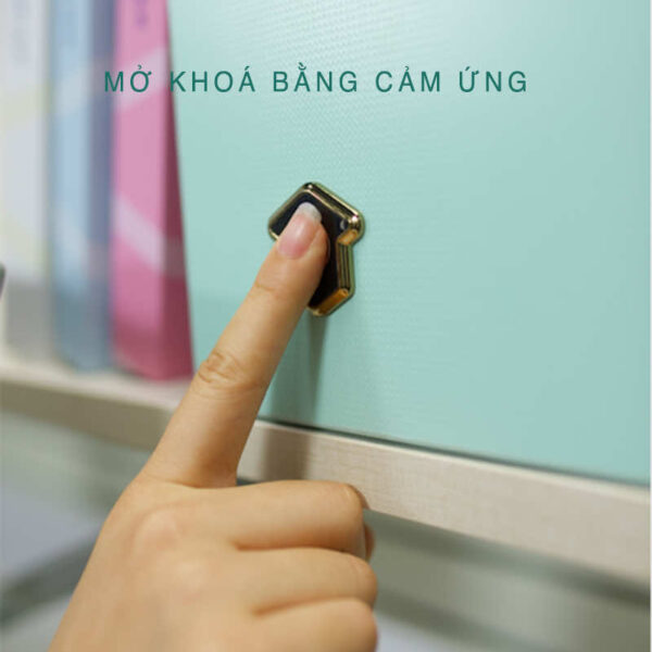 mo khoa bang cam ung