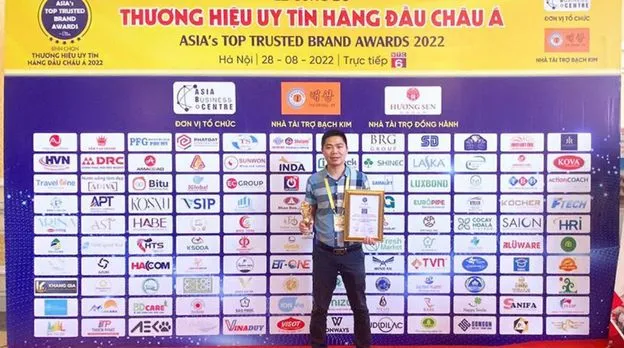 BSUC nhận giải thưởng Top 10 Thương hiệu Uy tín Hàng đầu Châu Á