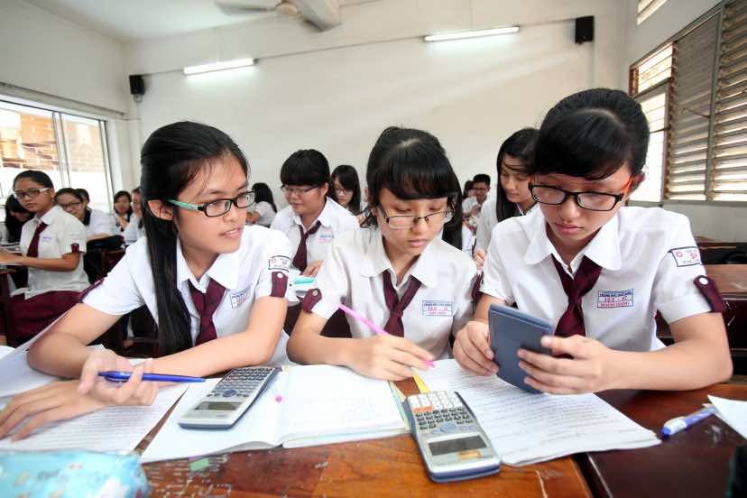 Tình trạng cận thị ở học sinh Việt Nam