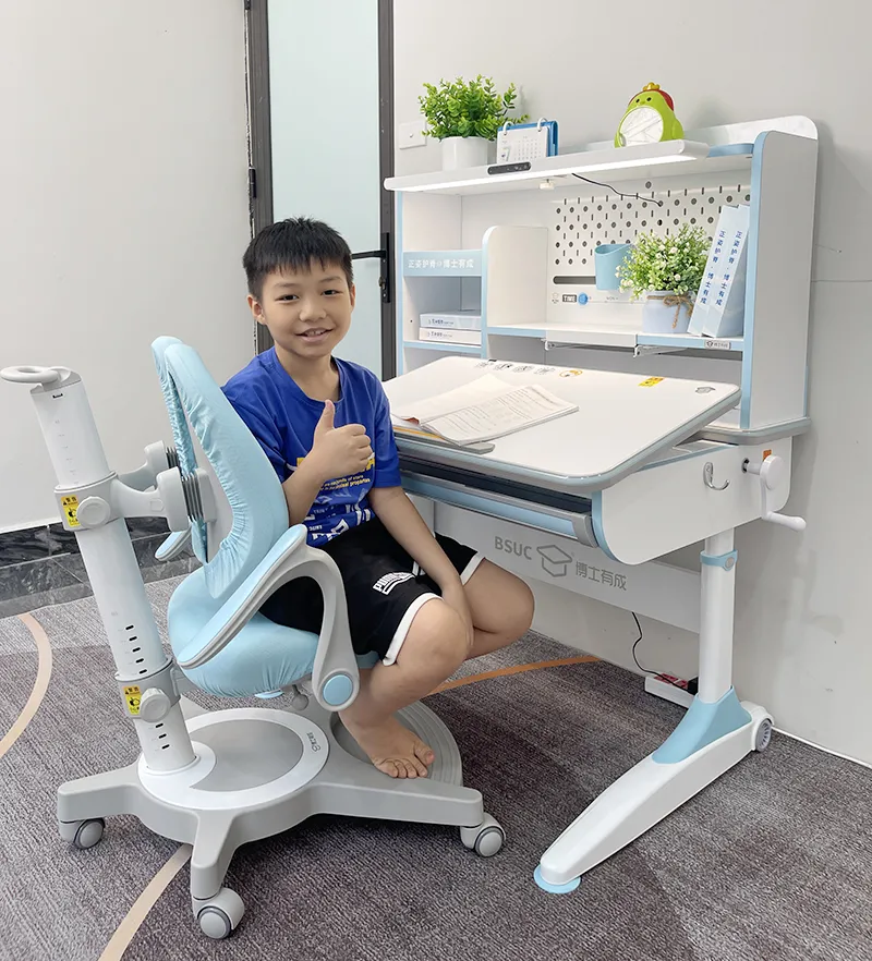 Bàn học thông minh tích hợp đèn chống cận Ultra-10009 ghế DRY-822 27 Mẫu Bàn Học Thông Minh BSUC Chắp Cánh Tương Lai