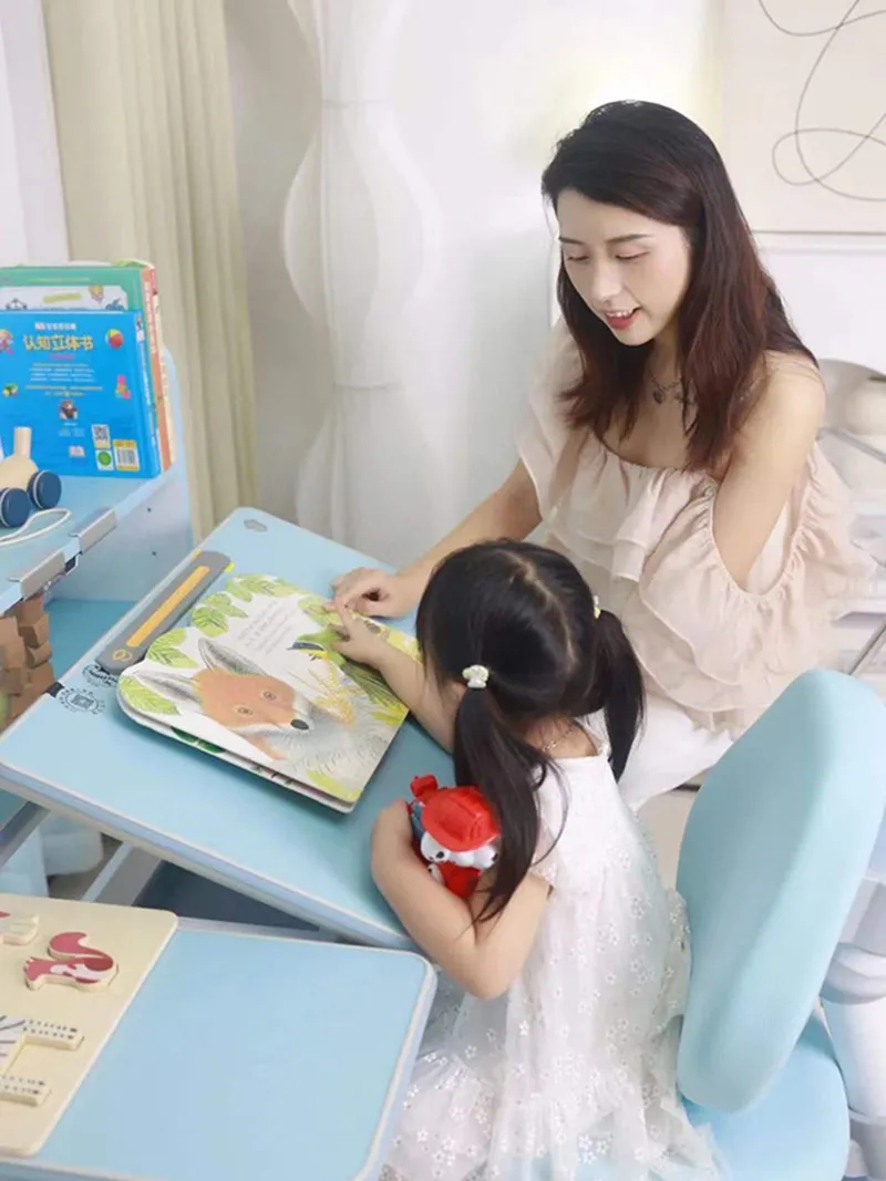 Bàn học BSUC lý tưởng cho học sinh bắt đầu đi học Bàn học BSUC lý tưởng cho học sinh bắt đầu đi học